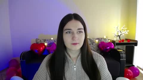 Snapshot of gabby_di chatting on February 14, 9:24 am Jaklin online show from February 14, 9:24 am