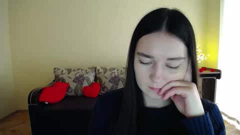 Jaklin online show from May 2, 8:41 am