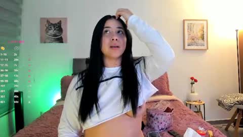 Snapshot of gabi_boom chatting on July 21, 12:13 am Gabriela online show from July 21, 12:13 am