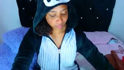 gabi_jhons_23 online show from December 14, 8:30 am