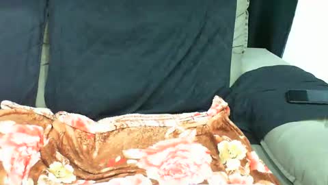 gaby  layla online show from January 18, 2:47 am