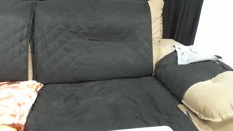 gaby  layla online show from February 21, 11:10 pm