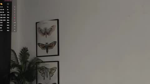 Snapshot of gabimeshuggah chatting on February 21, 9:27 pm Gabi online show from February 21, 9:27 pm