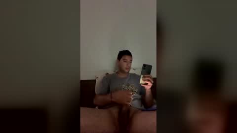 Snapshot of gabo1208 chatting on January 19, 12:09 pm gabo1208 online show from January 19, 12:09 pm