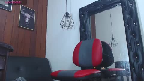 Snapshot of gaboreyes1 chatting on January 27, 6:52 am Gabo online show from January 27, 6:52 am