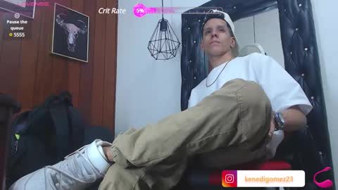 Snapshot of gaboreyes1 chatting on February 4, 3:11 am Gabo online show from February 4, 3:11 am