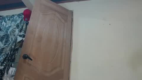 Snapshot of gaboreyes1 chatting on October 19, 3:40 am Gabo online show from October 19, 3:40 am