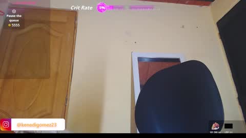 Snapshot of gaboreyes1 chatting on October 26, 12:05 am Gabo online show from October 26, 12:05 am