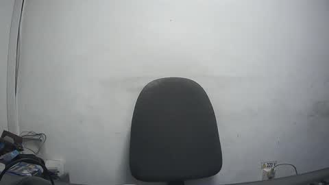 Snapshot of gabriel9_2003 chatting on April 21, 9:15 am gabriel9_2003 online show from April 21, 9:15 am