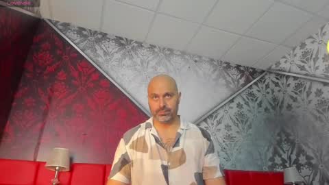 Gabriel Harmant online show from December 4, 11:19 am