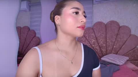 Snapshot of gabriela_leone chatting on May 30, 7:11 pm gabriela online show from May 30, 7:11 pm