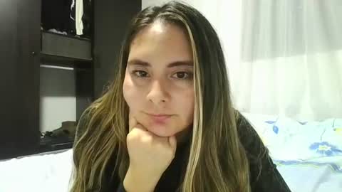 Gabriela Miller online show from July 25, 3:15 am