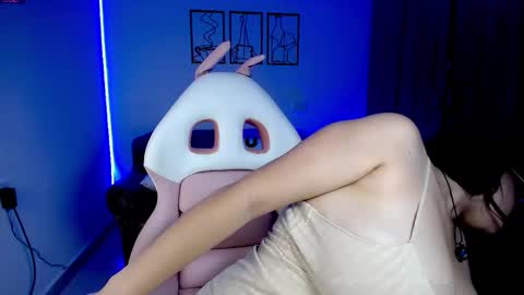 Gabriela online show from November 12, 2:06 pm