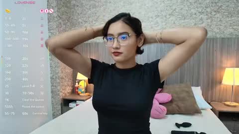 Gabriela Vargas online show from May 12, 8:06 pm
