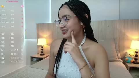 Gabriela Vargas online show from June 3, 7:19 pm