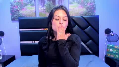 gabrielabotero online show from December 22, 7:33 pm