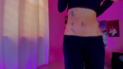 Gabriela online show from February 21, 4:41 pm