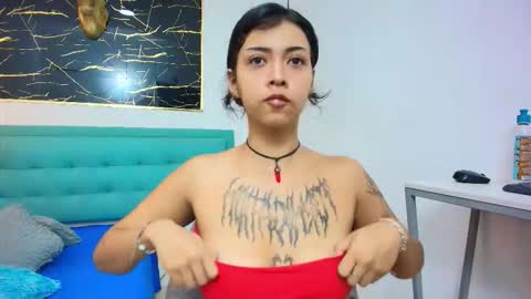 Snapshot of gabrielacortez chatting on November 5, 1:00 pm GABRIELA online show from November 5, 1:00 pm