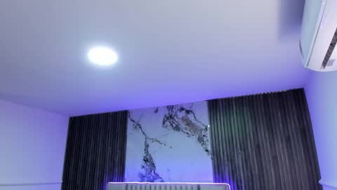 Gabriela Kassi online show from September 17, 11:01 am