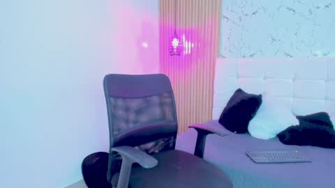 Snapshot of gabrielam_ms chatting on January 31, 2:04 am Gabriela Evans MS online show from January 31, 2:04 am