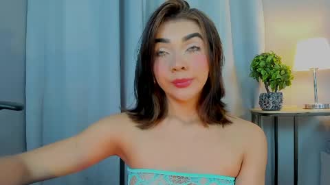 Gabriela Evans MS online show from May 6, 2:08 am