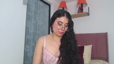 Snapshot of gabrielarossa chatting on December 9, 3:33 pm GabrielaRossa online show from December 9, 3:33 pm