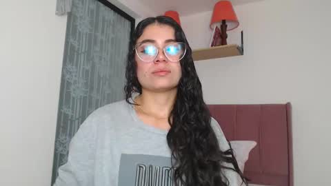 Snapshot of gabrielarossa chatting on December 27, 12:45 pm GabrielaRossa online show from December 27, 12:45 pm