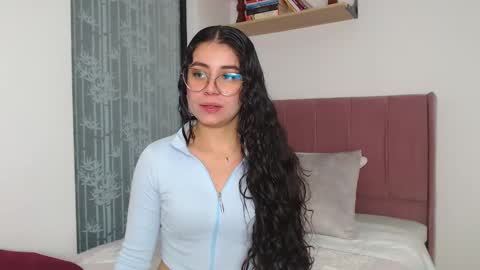 Snapshot of gabrielarossa chatting on February 11, 3:51 pm GabrielaRossa online show from February 11, 3:51 pm