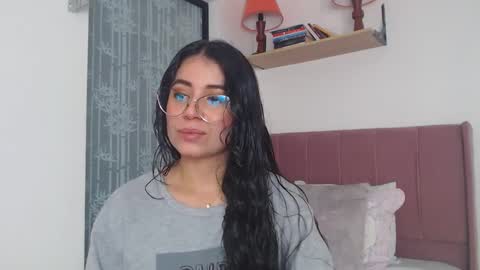 Snapshot of gabrielarossa chatting on February 25, 4:42 pm GabrielaRossa online show from February 25, 4:42 pm