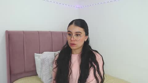 Snapshot of gabrielarossa chatting on September 28, 8:25 pm GabrielaRossa online show from September 28, 8:25 pm