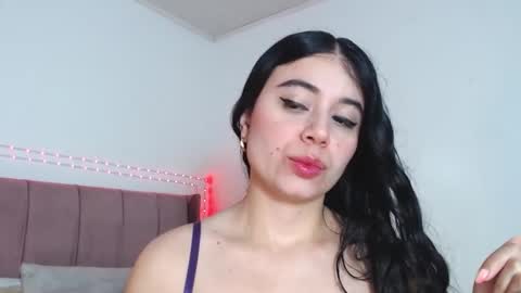 Snapshot of gabrielarossa chatting on June 5, 12:00 pm GabrielaRossa online show from June 5, 12:00 pm