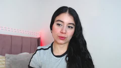 Snapshot of gabrielarossa chatting on June 15, 6:32 pm GabrielaRossa online show from June 15, 6:32 pm