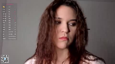 Stacy online show from February 10, 6:12 pm