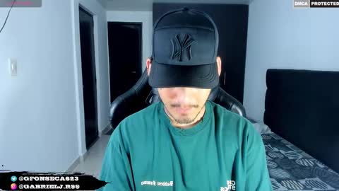 Snapshot of gabrieljr99 chatting on October 13, 4:01 am Gabe online show from October 13, 4:01 am