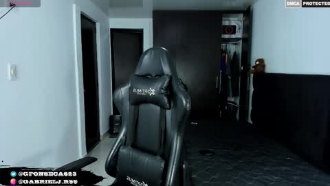 Snapshot of gabrieljr99 chatting on November 11, 4:12 am Gabe online show from November 11, 4:12 am