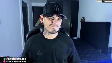 Snapshot of gabrieljr99 chatting on November 18, 4:06 am Gabe online show from November 18, 4:06 am