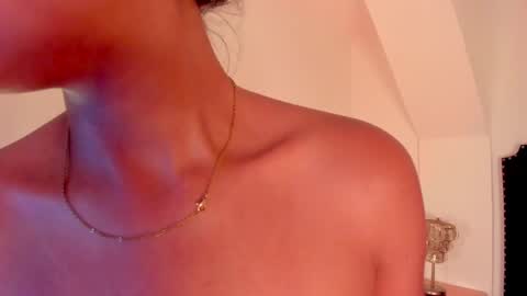 gabriella ortiz online show from April 27, 7:01 pm