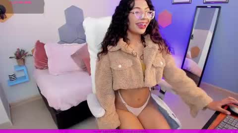 Gaby online show from July 25, 2:47 pm