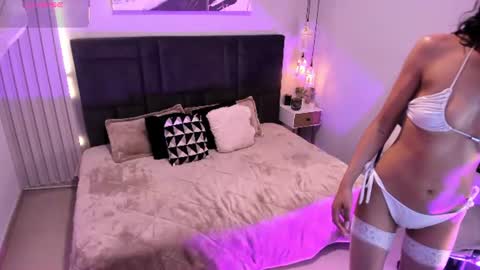 Gaby online show from August 9, 2:33 pm