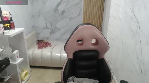 Gabriella online show from February 28, 1:28 am