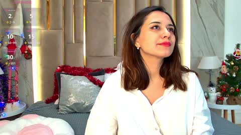 Snapshot of gabriella_wils chatting on December 18, 11:56 am Gabriella online show from December 18, 11:56 am