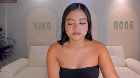Gabriella Lee online show from May 30, 7:44 pm