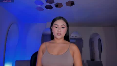 Gabriella Lee online show from June 5, 3:24 am