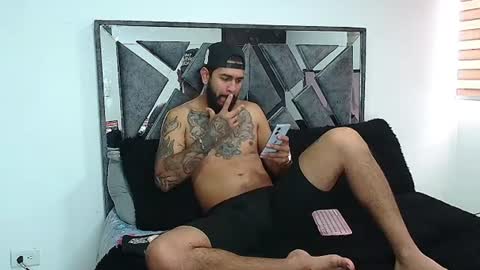 gabrielwoodrm22 online show from July 22, 4:54 pm
