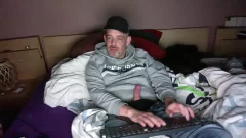 gabssss0802 online show from December 9, 9:48 pm