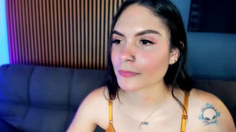 Snapshot of gaby__ferrer_ chatting on November 15, 1:51 pm GABY online show from November 15, 1:51 pm