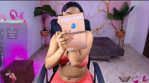 Snapshot of gaby_dams9 chatting on September 17, 2:24 am GABY online show from September 17, 2:24 am