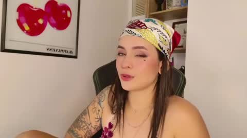 Snapshot of gaby_mason chatting on July 17, 2:34 pm Gaby online show from July 17, 2:34 pm