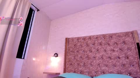 Snapshot of gabydesire chatting on March 8, 12:55 am GABY DESIRE online show from March 8, 12:55 am