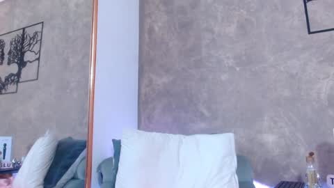 Snapshot of gabypetit chatting on December 31, 1:36 am Gaby online show from December 31, 1:36 am